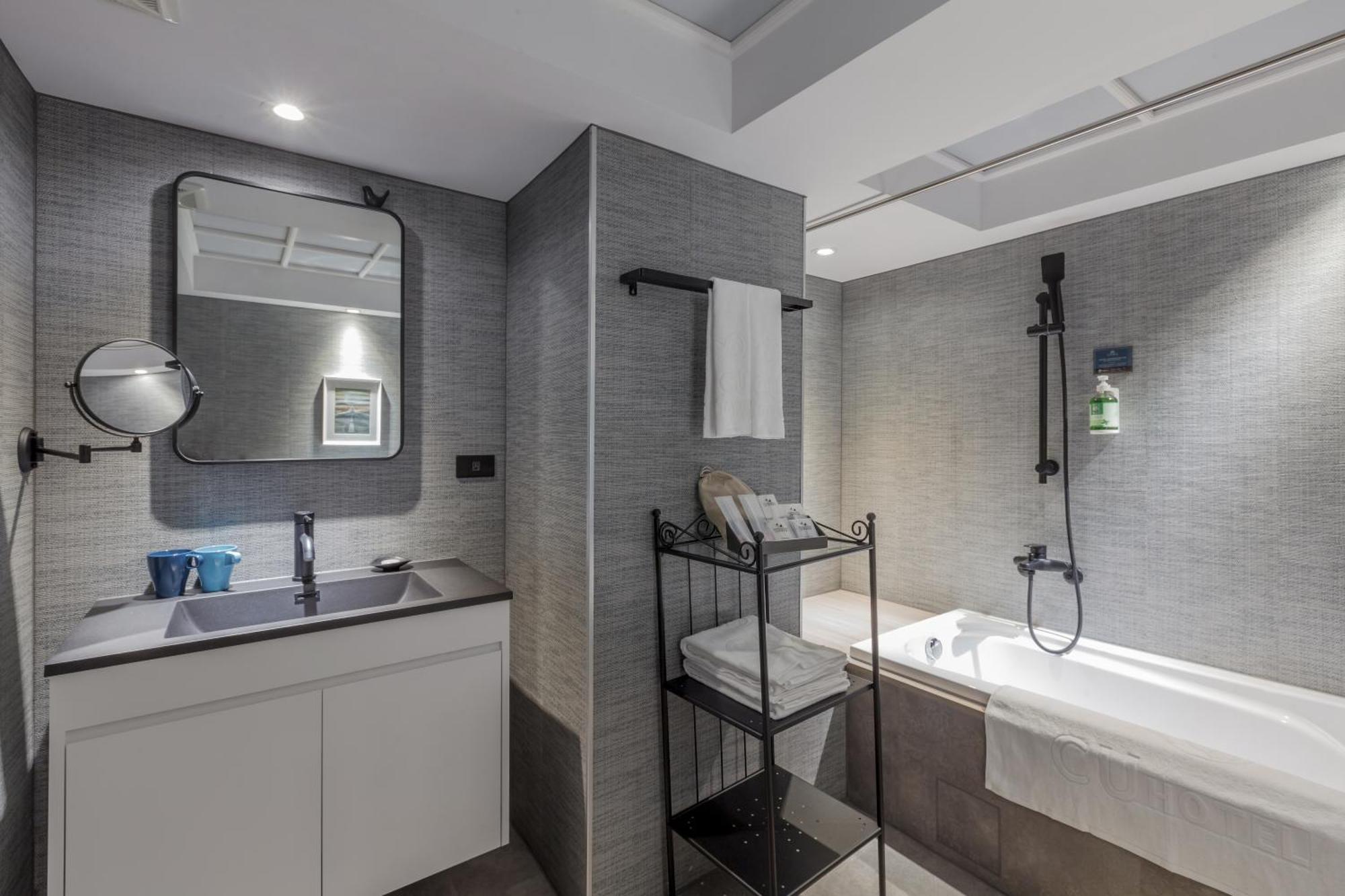 Cu Hotel Kaohsiung Dış mekan fotoğraf